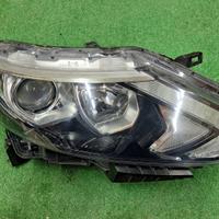 NISSAN QASHQAI 2 II J11 + LED Faro Destro