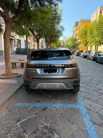 Range Rover Evoque sport