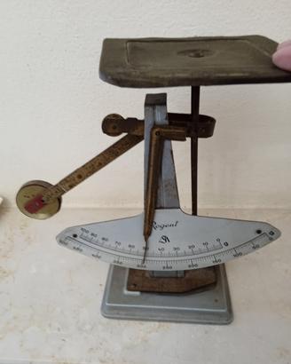 Bilancia meccanica vintage