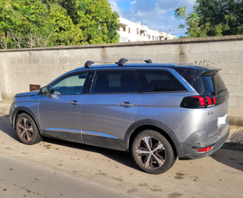 Peugeot 5008 Allure ET8 1.5 diesel 7 posti