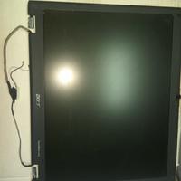 Lotto di Monitor per pezzi di ricambio da testare