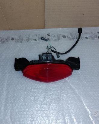 Faro posteriore suzuki vstrom 650