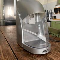 Macchina tritaghiaccio