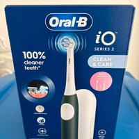 Spazzolino elettrico Oral B nuovo