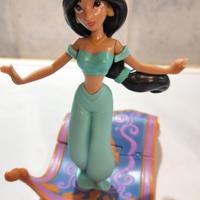personaggio Jasmine sorpresa Kinder