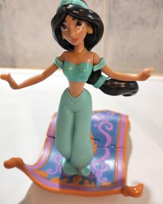 personaggio Jasmine sorpresa Kinder