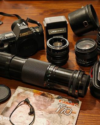 Canon T70 Reflex con molti accessori