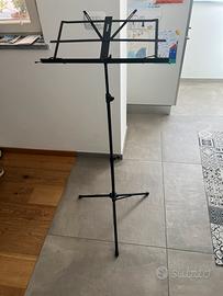 Leggio Bespeco BP01X