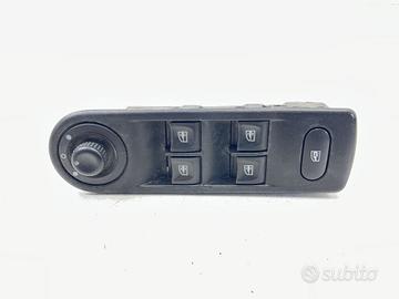 PULSANTIERA ANTERIORE SINISTRA RENAULT Captur Seri