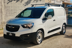 Opel combo 1.6