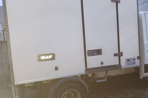 Cassone frigor coibentato per camion