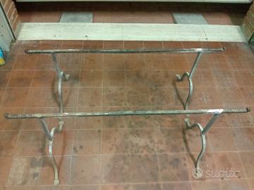 supporti tavolo basso antichi in ferro forgiato