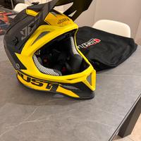 Casco enduro / DH just1 full carbon tg.S