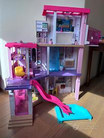Casa delle Barbie Deluxe