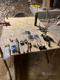 Ricambi moto stradale, R1 simili