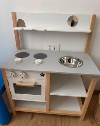 Cucina in legno
