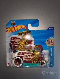 hotwheels Birthday Burner - RARO