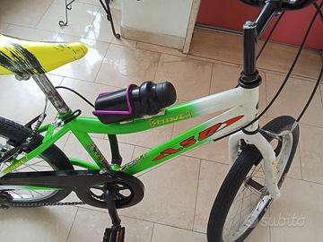 bicicletta da bambino con ruote del 20
