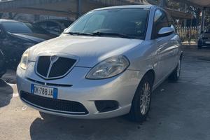Lancia Ypsilon 1.2 Argento