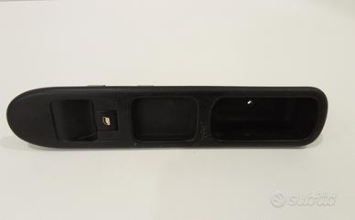 Pulsantiera Anteriore Destra Passeggero per Peugeo