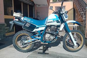 Suzuki Dr 600 