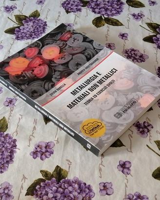 Metallurgia e materiali non metallici brossura 
