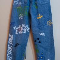 Gins da donna qualità Bershka! Graffiti e stampe 