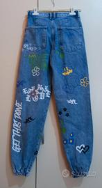 Gins da donna qualità Bershka! Graffiti e stampe 