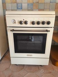 Macchina del Gas De Longhi linea Country