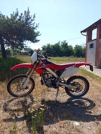 HM 50 CRE