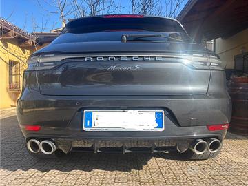 Porsche Macan S