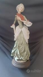 statuetta porcellana