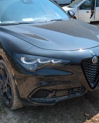 Alfa Romeo STELVIO 2.0T 280CV