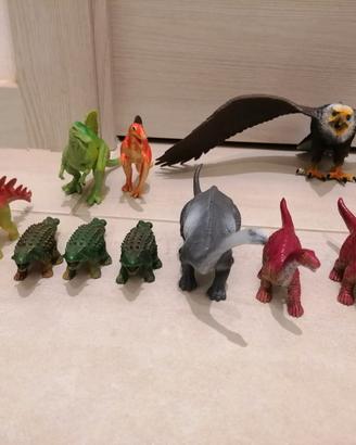 animali e dinosauri di gomma