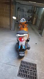 Aprilia Scarabeo 250 - 2010