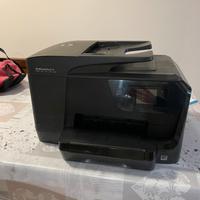 Stampante HP officeJet Pro 8710