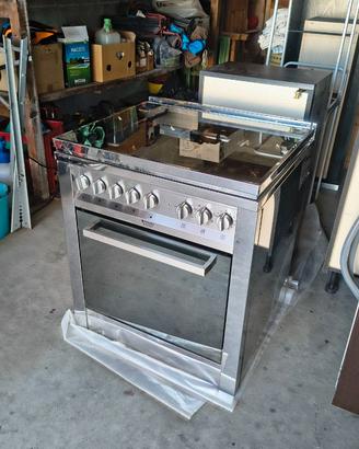 Cucina con forno elettrico Hotpoint Ariston