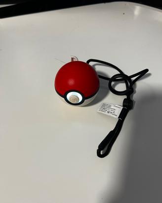 Pokeball plus Pokemon Let’s Go Eevee Pikachu