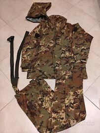 Set mimetico militare camouflage in goretex 