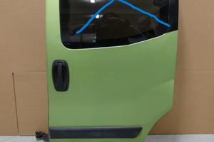 1364952080 Portiera post. Sx Fiat Qubo 08/16