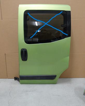 1364952080 Portiera post. Sx Fiat Qubo 08/16