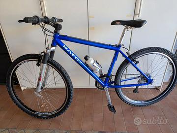 Mountain Bike in alluminio