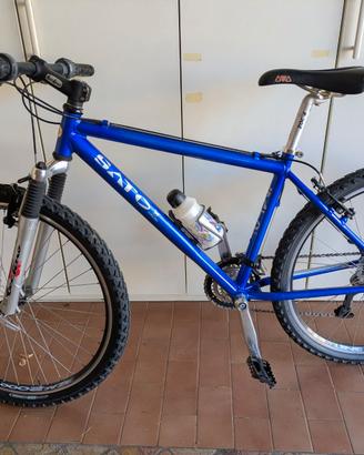 Mountain Bike in alluminio