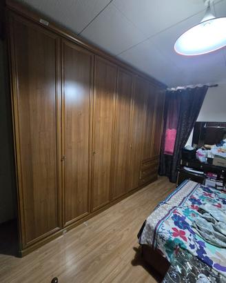 Armadio classico in  legno
