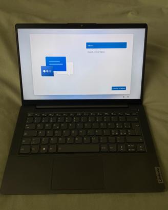 Lenovo IdeaPad 5 14” i5 8GB 512GB SSD