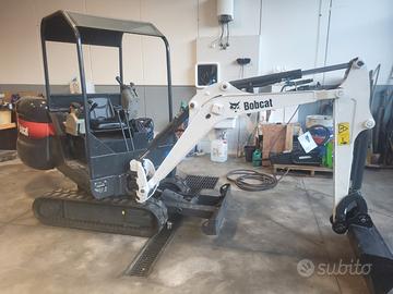 Miniescavatore Bobcat E16