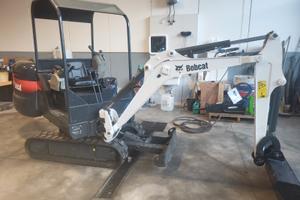 Miniescavatore Bobcat E16