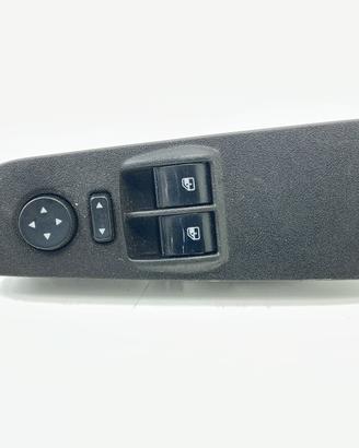 PULSANTIERA ANTERIORE SINISTRA FIAT Grande Punto 2