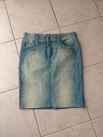 gonna jeans