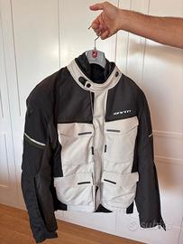 ABBIGLIAMENTO MOTO USATO UNA SOLA VOLTA